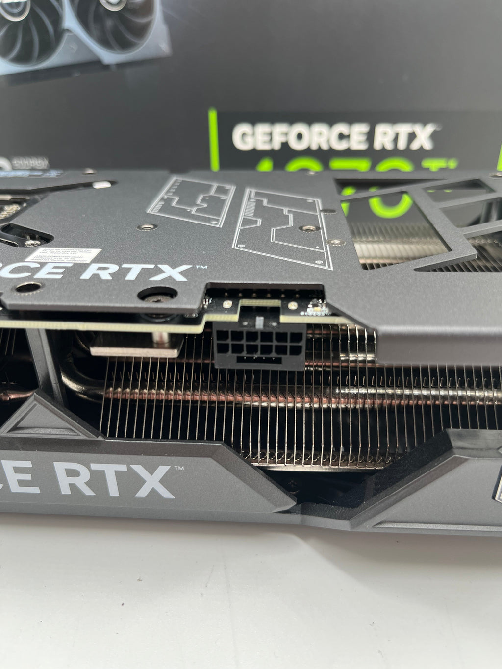 ASUS Nvidia GeForce RTX 4070 Ti Tuf 12GB GDDR6X - A - Premium Edition